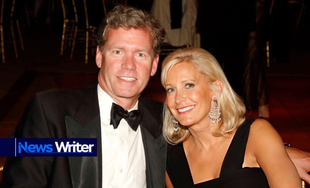 Mary Joan Hansen, Chris Hansen