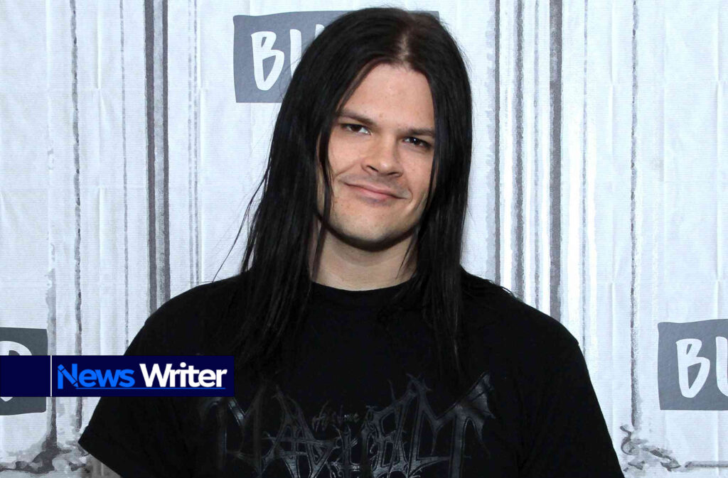 Travis Bacon